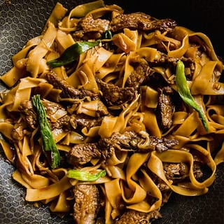 Beef Chow Fun (Large)