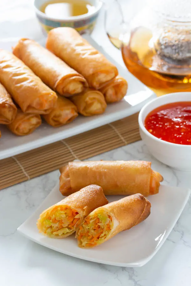 Vegetable Egg Roll ( 2 PCS ).